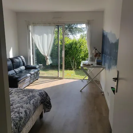 Maison Familiale La Cachottiere
